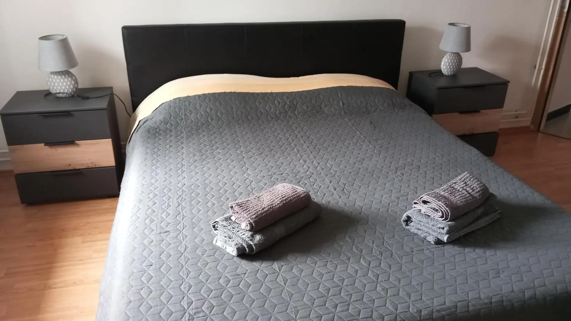 Apartment Lidija Банджоле